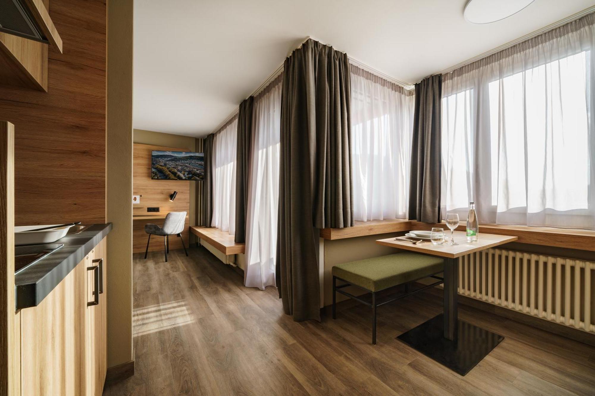 Hotel Linde - 24H Self Check-In بادن المظهر الخارجي الصورة