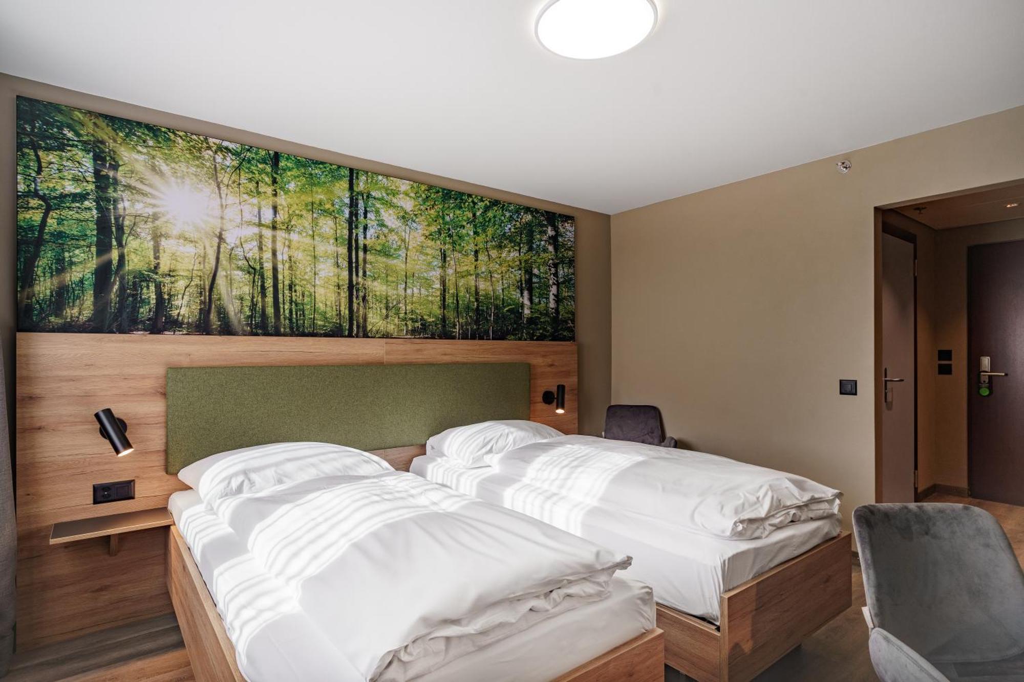 Hotel Linde - 24H Self Check-In بادن المظهر الخارجي الصورة