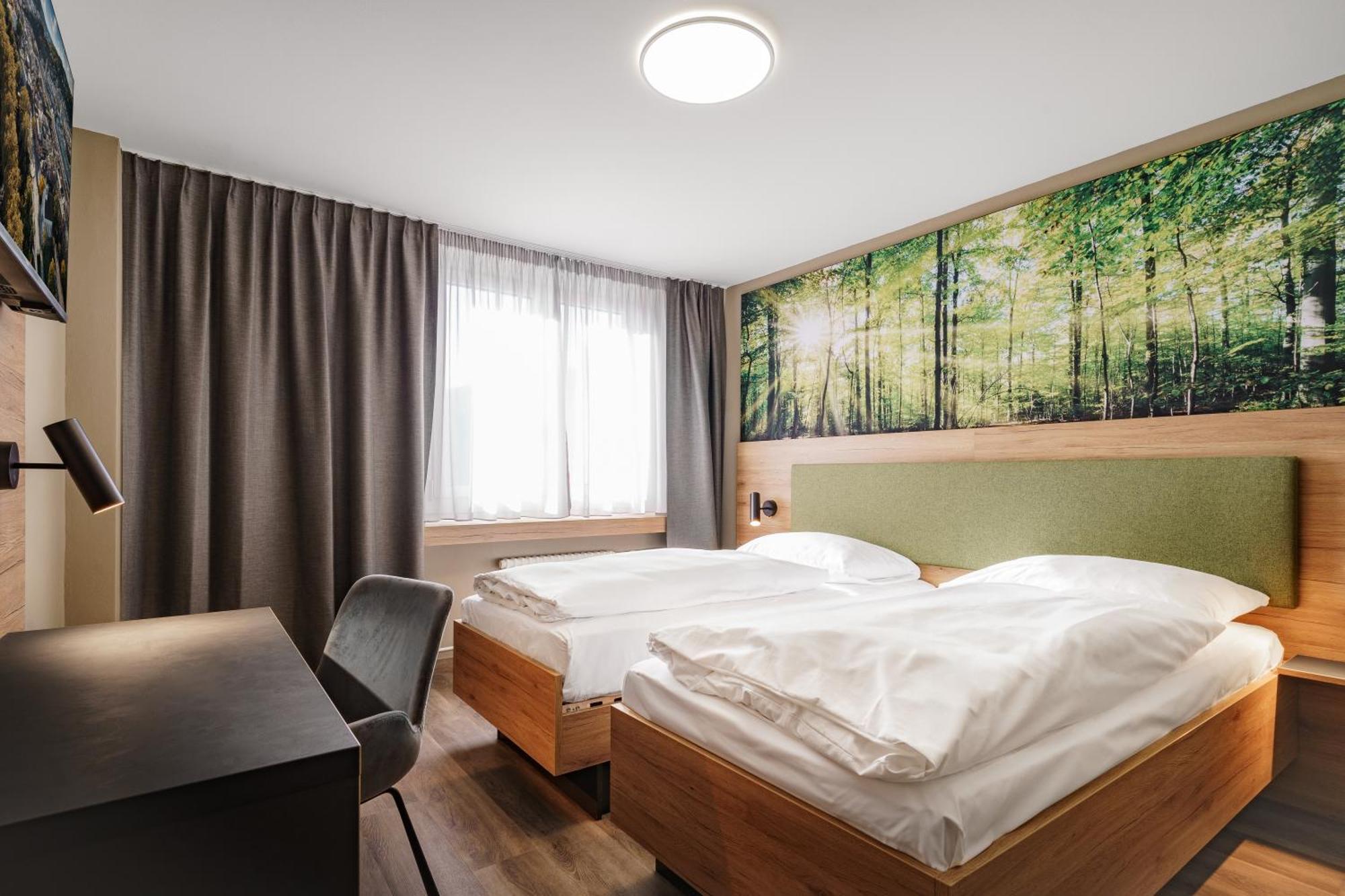 Hotel Linde - 24H Self Check-In بادن المظهر الخارجي الصورة